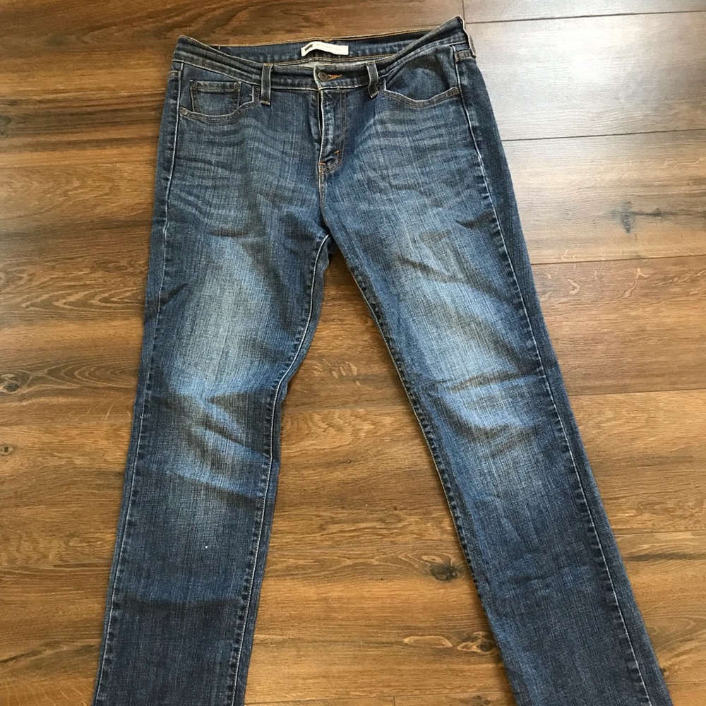 Misses Long/Tall Levi’s Straight Leg Jeans